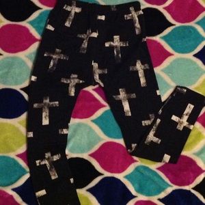 Cross Sign Leggings